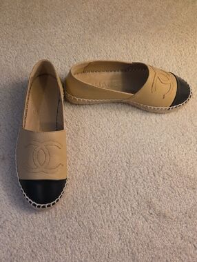 Nearly New Chanel Beige & Black Lambskin Espadrilles